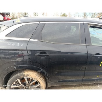 Recambio de puerta trasera derecha para renault austral evolution referencia OEM IAM 821002438R  