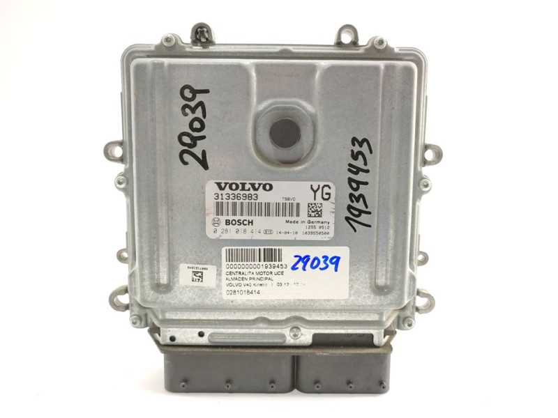 Recambio de centralita motor uce para volvo v40 kinetic referencia OEM IAM 0281018414  
