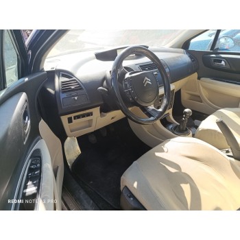 citroën c4 berlina del año 2004