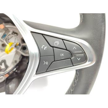 Recambio de volante para renault captur ii intens referencia OEM IAM 484002607R  