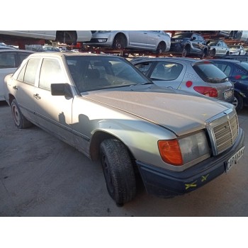 mercedes-benz clase e (w124) berlina del año 1987