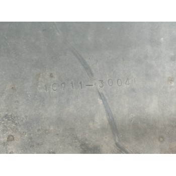 Recambio de rejilla delantera para toyota land cruiser (j12) 3.0 d4-d vx referencia OEM IAM 1671130041  