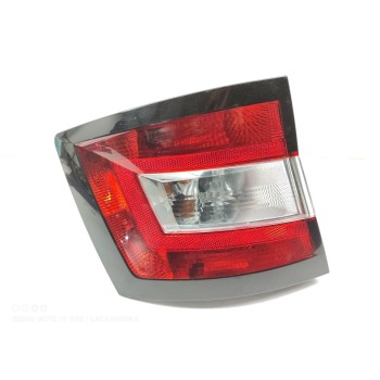 Recambio de piloto trasero izquierdo para skoda fabia combi active referencia OEM IAM 6V9945095  