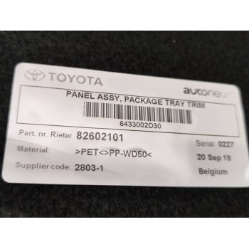Recambio de bandeja trasera para toyota auris hybrid active business plus referencia OEM IAM 6433002D30  