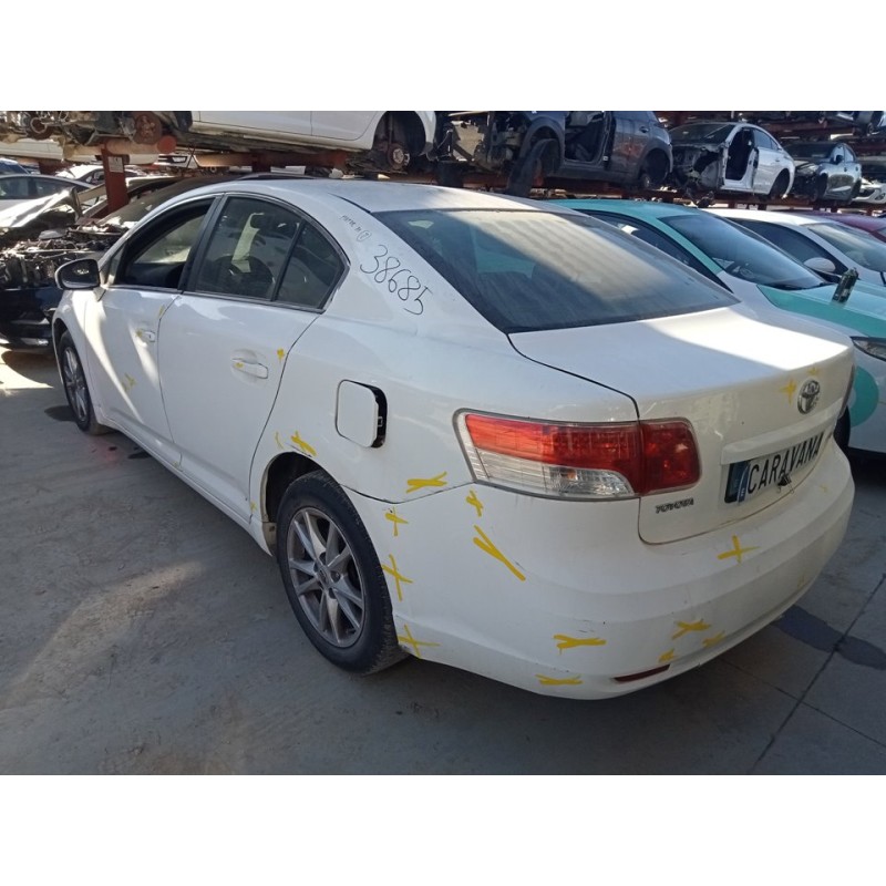 toyota avensis (t27) del año 2010