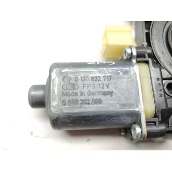 Recambio de motor elevalunas delantero izquierdo para volkswagen golf vii lim. gtd bluemotion referencia OEM IAM 5Q0959801B  