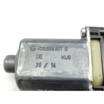 Recambio de motor elevalunas delantero izquierdo para volkswagen golf vii lim. gtd bluemotion referencia OEM IAM 5Q0959801B  