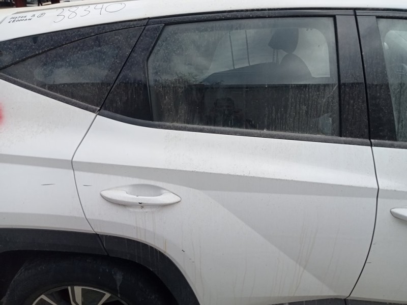 Recambio de puerta trasera derecha para hyundai tucson (nx) maxx silver 2wd referencia OEM IAM 77004N7005  