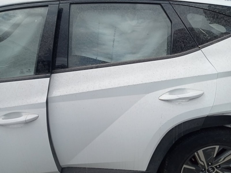 Recambio de puerta trasera izquierda para hyundai tucson (nx) maxx silver 2wd referencia OEM IAM 77003N7005  