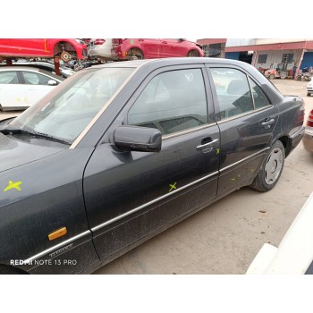 mercedes-benz clase c (w202) berlina del año 1995