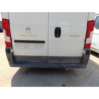 Recambio de paragolpes trasero para peugeot boxer furgón 333 l2h1 bluehdi 130 referencia OEM IAM 7410AL  