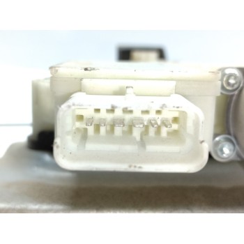 Recambio de elevalunas trasero derecho para nissan qashqai (j11) referencia OEM IAM 82700HV00C  