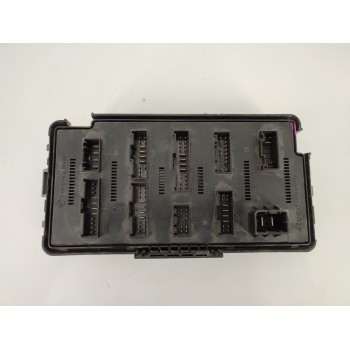 Recambio de caja reles / fusibles para ssangyong kyron 200 xdi limited referencia OEM IAM 06J26N  