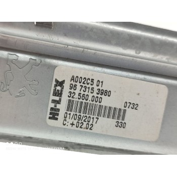 Recambio de elevalunas trasero izquierdo para peugeot 208 style referencia OEM IAM 9673153980  