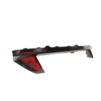 Recambio de piloto trasero central para hyundai tucson (nx) style hybrid 2wd referencia OEM IAM 92403N7020  