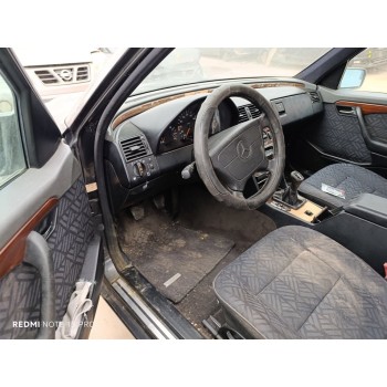 mercedes-benz clase c (w202) berlina del año 1995