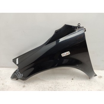 Recambio de aleta delantera izquierda para nissan murano (z50) básico referencia OEM IAM 63113CB030  