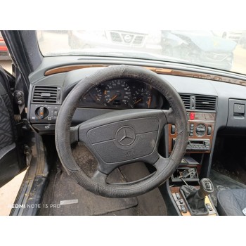 mercedes-benz clase c (w202) berlina del año 1995