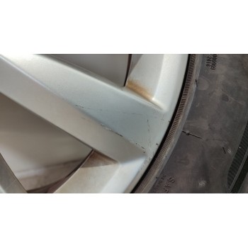 Recambio de juego llantas para volkswagen tiguan (5n2) advance bluemotion referencia OEM IAM 5N0601025P  
