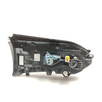 Recambio de piloto trasero derecho interior para toyota rav4 hybrid 4x2 advance referencia OEM IAM 8158042151  