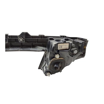 Recambio de piloto trasero central para hyundai tucson (nx) style hybrid 2wd referencia OEM IAM 92403N7020  