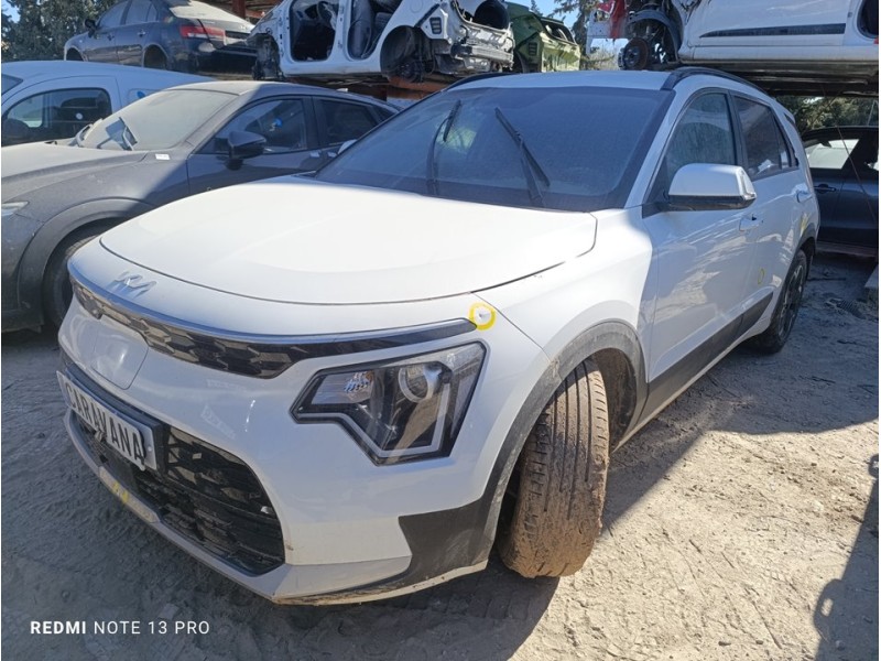 Recambio de aleta delantera izquierda para kia niro (sg2) e-drive referencia OEM IAM 66311AT000  