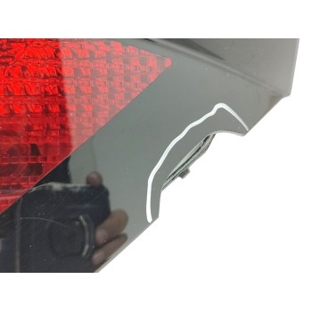 Recambio de piloto trasero central para hyundai tucson (nx) style hybrid 2wd referencia OEM IAM 92403N7020  