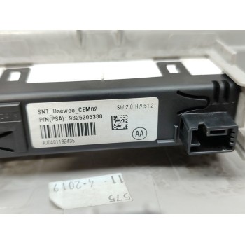 Recambio de luz interior para citroën c3 comercial referencia OEM IAM 96754056BJ  