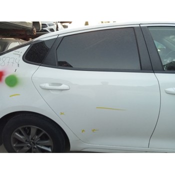Recambio de puerta trasera derecha para kia optima drive referencia OEM IAM 77004D4000  