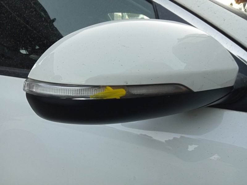 Recambio de retrovisor derecho para kia optima drive referencia OEM IAM 87620D4530UD  