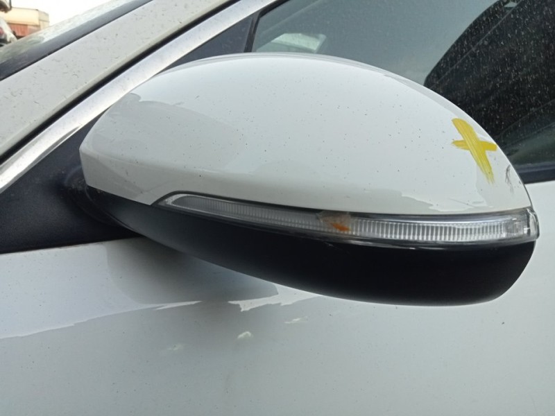 Recambio de retrovisor izquierdo para kia optima drive referencia OEM IAM 87610D4530UD  