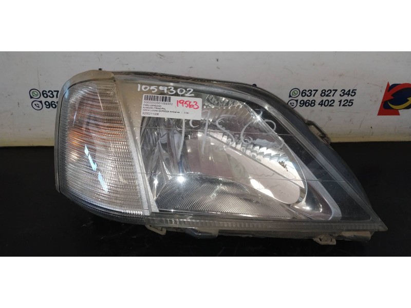 Recambio de faro derecho para dacia logan express ambiance referencia OEM IAM 8200211006  