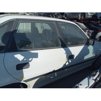 opel astra f berlina del año 1994