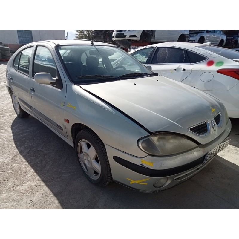renault megane i berlina hatchback (ba0) del año 1999