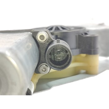 Recambio de elevalunas delantero derecho para renault kangoo profesional referencia OEM IAM 807207012R  