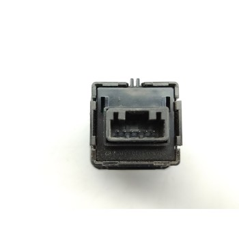 Recambio de warning para hyundai kona essence 2wd referencia OEM IAM 93790J9000  