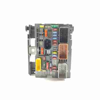 Recambio de modulo electronico para peugeot 3008 access referencia OEM IAM 9675877980  