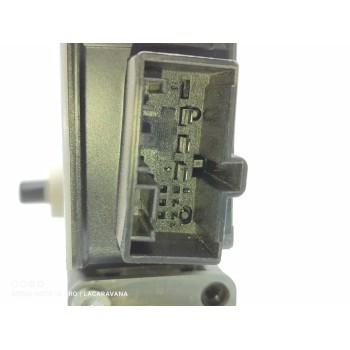 Recambio de motor elevalunas trasero derecho para volkswagen golf vii lim. advance bluemotion tech. referencia OEM IAM 5Q0959812