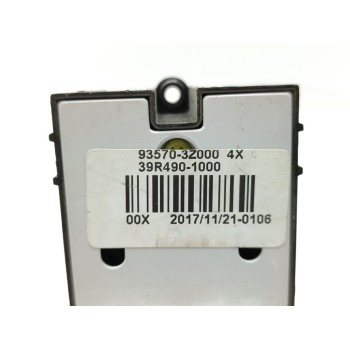 Recambio de mando elevalunas delantero izquierdo para hyundai i40 style referencia OEM IAM 935703Z000  