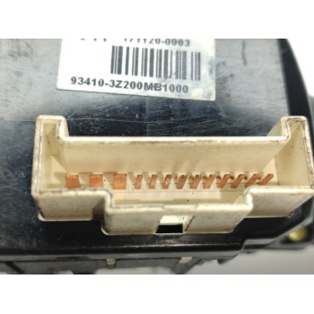 Recambio de mando multifuncion para hyundai i40 style referencia OEM IAM 3753MA2211  