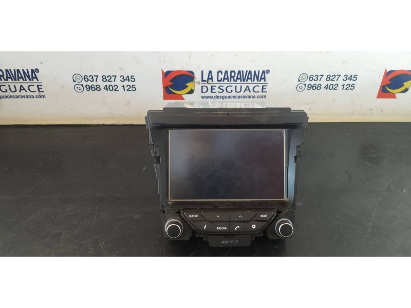 Recambio de sistema navegacion gps para hyundai i40 style referencia OEM IAM 965603Z1814X  
