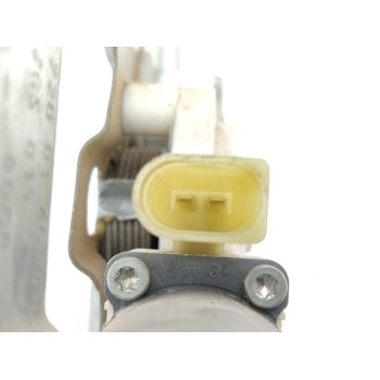 Recambio de elevalunas delantero derecho para volkswagen crafter combi (2e) combi 30 referencia OEM IAM A0068205542  