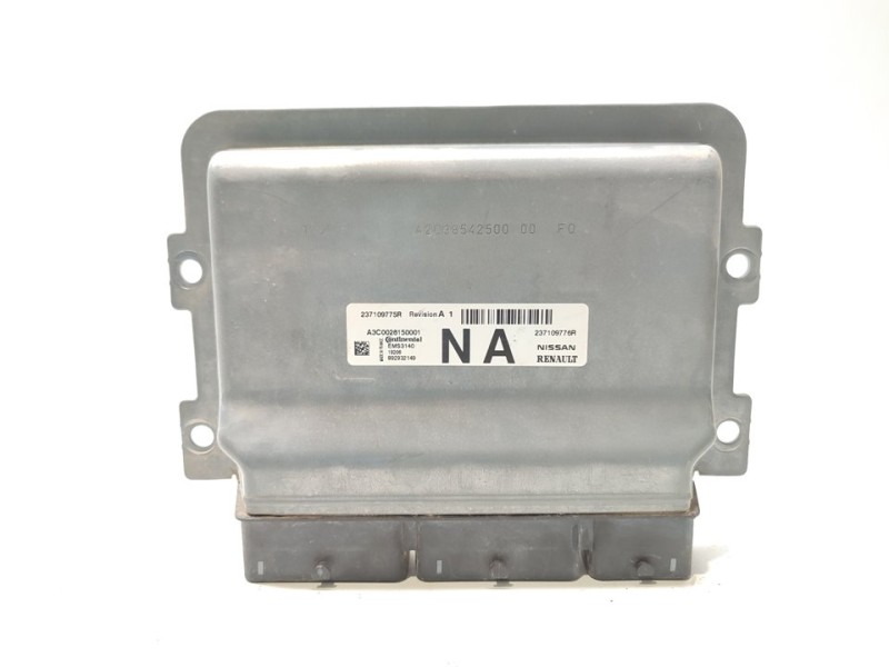 Recambio de centralita motor uce para dacia sandero comfort referencia OEM IAM 237109776  