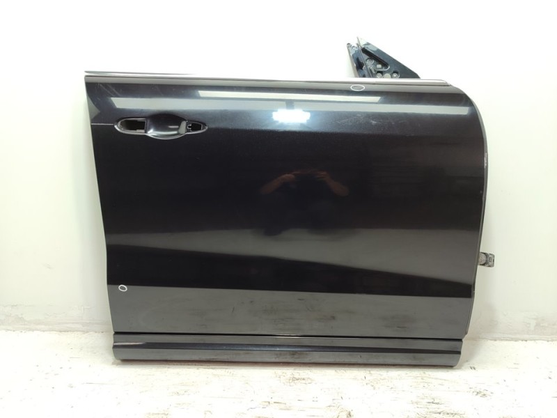 Recambio de puerta delantera derecha para maserati levante diesel referencia OEM IAM 673009989  