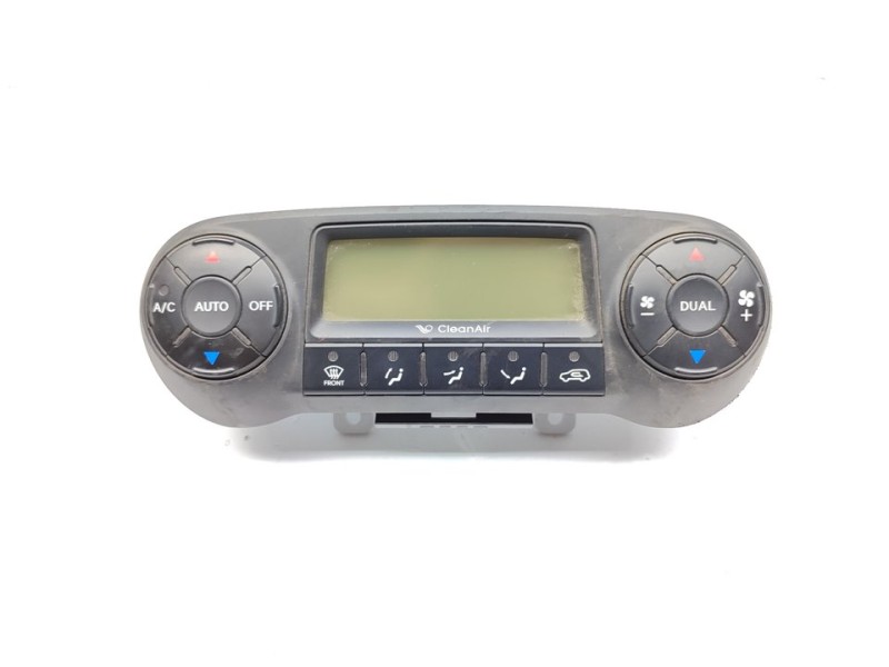 Recambio de mando climatizador para hyundai ix35 classic 2wd referencia OEM IAM 972502Y300  