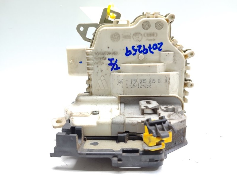Recambio de cerradura puerta trasera izquierda para seat leon (1p1) sport referencia OEM IAM 1P0839015D  