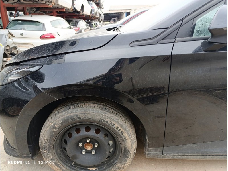 Recambio de aleta delantera izquierda para mg 4 standard referencia OEM IAM 11088801  