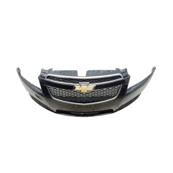 Recambio de paragolpes delantero para chevrolet cruze lt referencia OEM IAM 95022993  