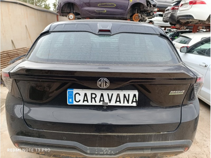 Recambio de porton trasero para mg 4 standard referencia OEM IAM 11339368  