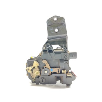 Recambio de cerradura puerta trasera izquierda para volkswagen passat berlina (3b2) comfortline referencia OEM IAM 3B4839349  